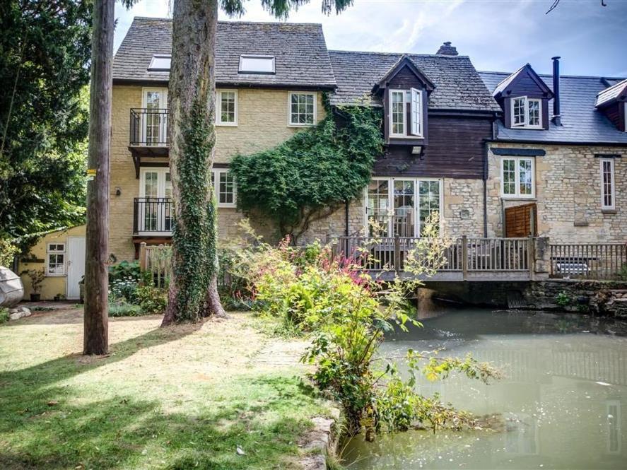 Cider Press Villa Burford Luaran gambar